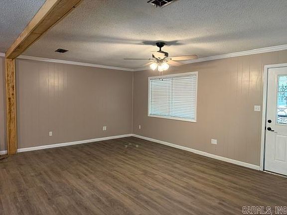 4th image of 309 N Maple St