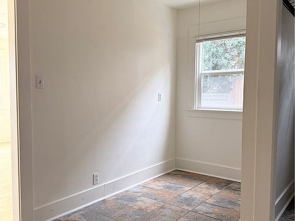 5th image of 206 S Guadalupe Ave APT A