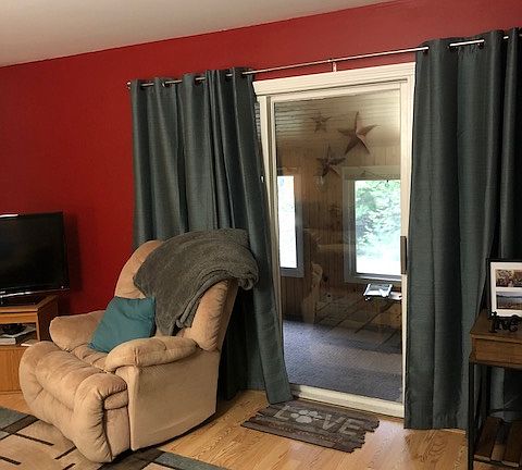 3rd image of 351 N River Dr