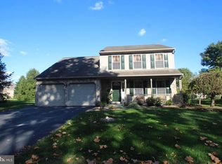 301 Lefever Rd, Mount Joy, PA 17552