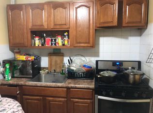 36 N Cottage St #2K, Valley Stream, NY 11580