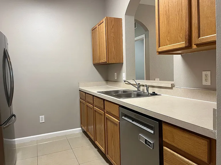 6166 Stevenson Dr #102 — Photo 9