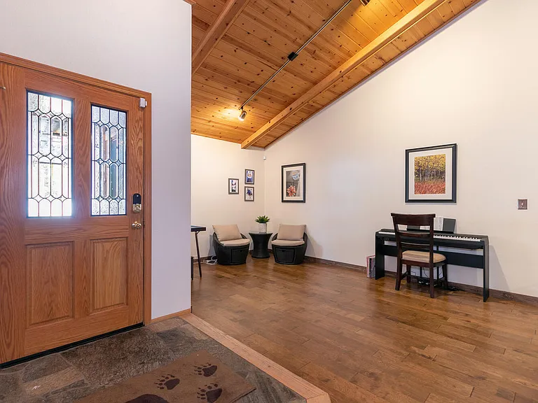 14649 Copenhagen Dr — Photo 5