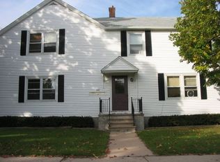 220 Merritt Ave APT 3, Oshkosh, WI 54901