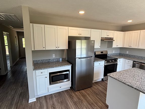 4th image of 0 Sneed Blvd #1