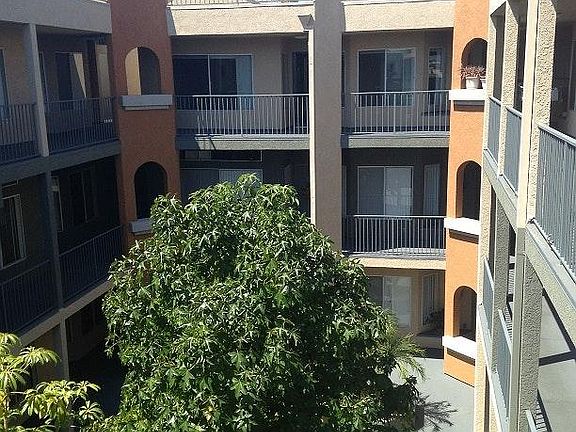 3rd image of 11919 Culver Blvd APT 208