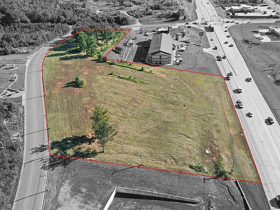 3rd image of 000 Kentucky Avenue
