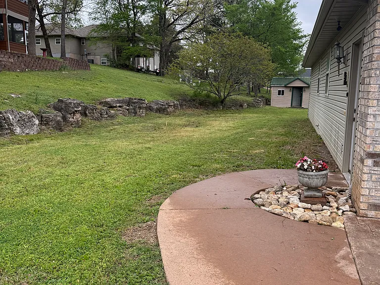 19 Oak Creek Cir — Photo 59