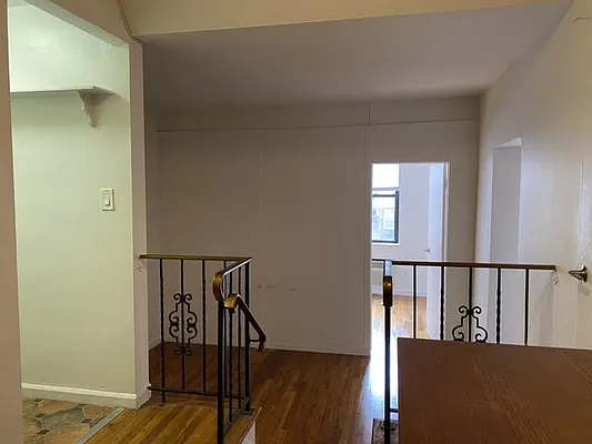 Rented by Living New York | media 9