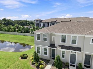 6361 Fairmont Ln, Palmetto, FL 34221