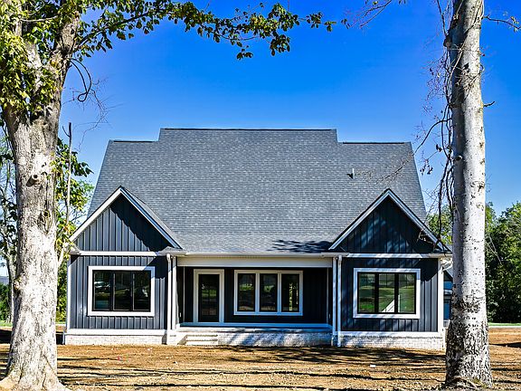 Quant Covered Back Patio