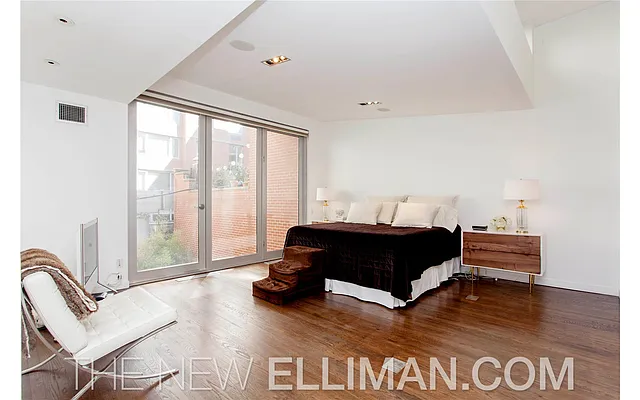 Rented by Douglas Elliman | media 28