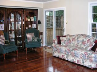 539 W Valley View Ave, Hackettstown, NJ 07840