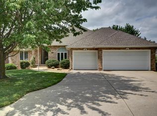 1321 W Swallow St, Springfield, MO 65810