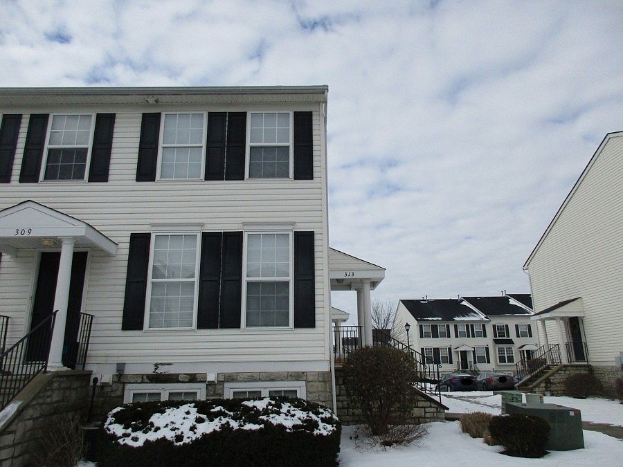 1st image of 313 Shadbush Dr