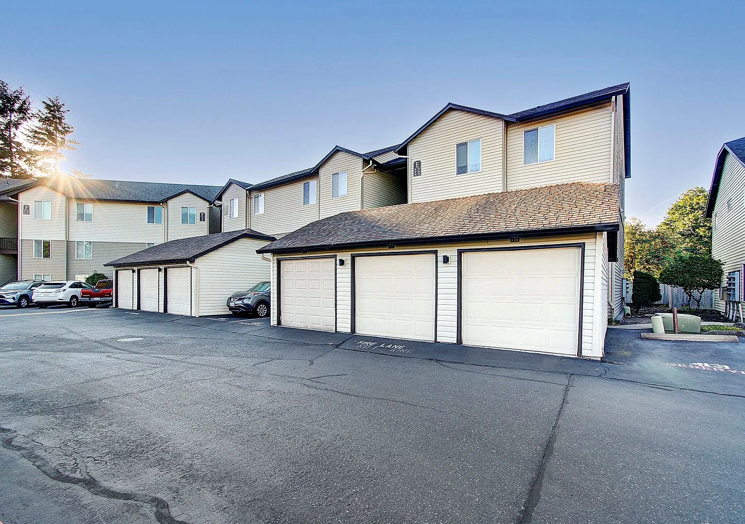 Ground Floor 2 bd, 2 ba Condo - Avail Now! — Photo 1