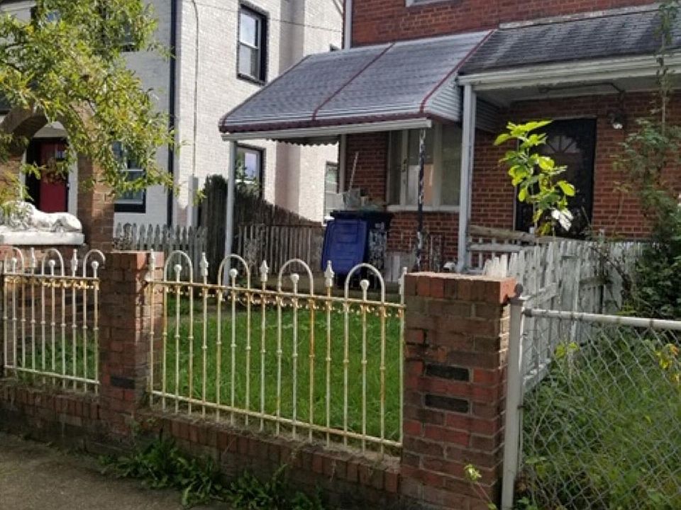 2nd image of 4351 G St SE