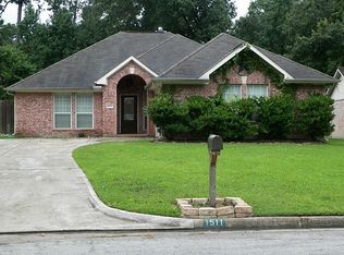 1511 Chart Dr, Crosby, TX 77532