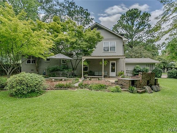 2nd image of 390 Riverdale Dr