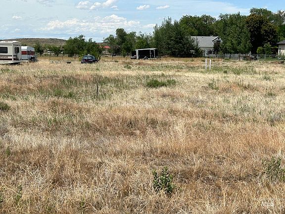 2nd image of N 18th East 1.09 Acres