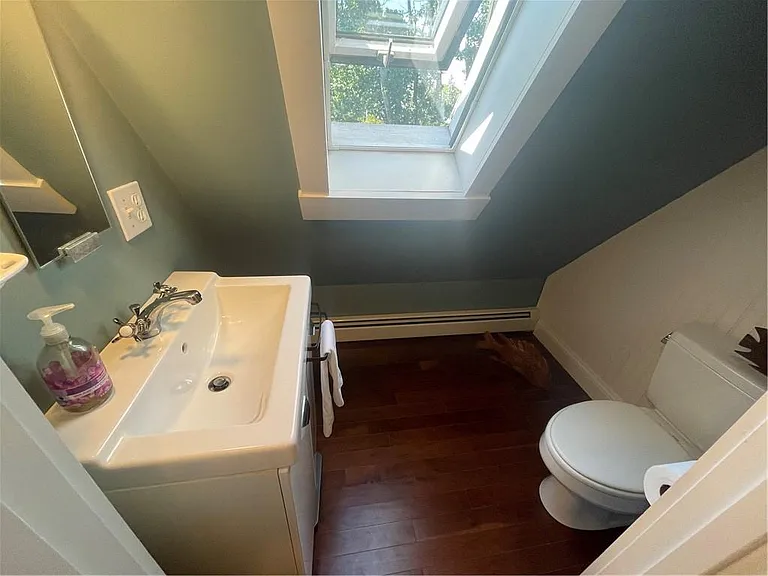 276 George St #4 — Photo 17
