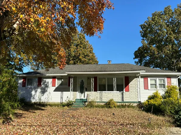 1303 Buffalo Rd, Hohenwald, TN 38462