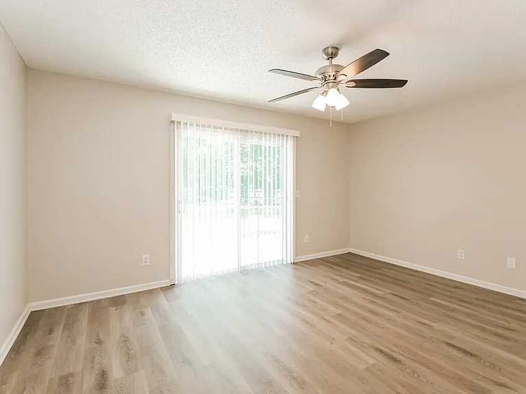 11846 Marabou Ct N — Photo 9
