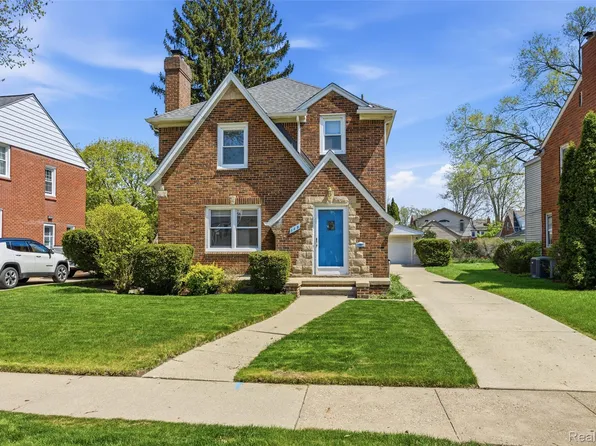 145 S Highland St, Dearborn, MI 48124