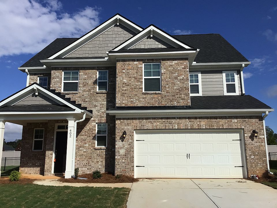 1st image of 402 Levon Ct