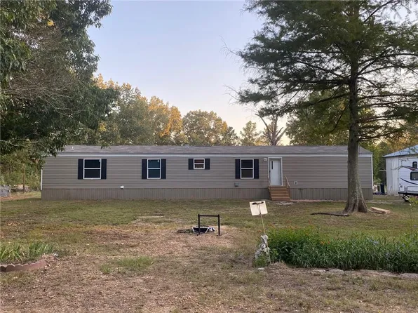 1229 E Hebert St, Tullos, LA 71479