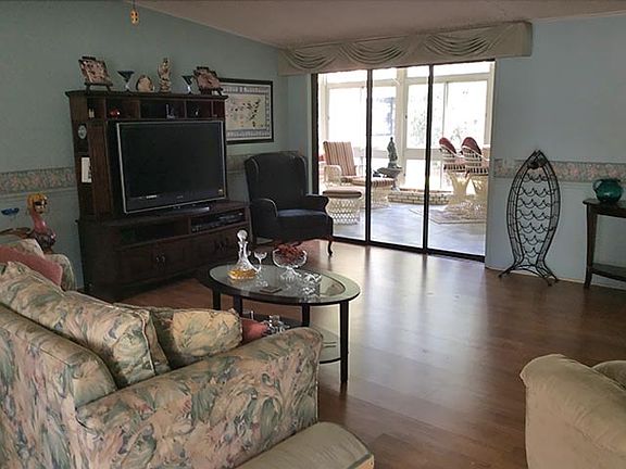 4th image of 1302 San Miguel Ln