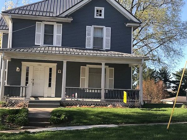 136 W Main St