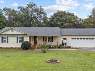 26 Bridges St, Inman, SC 29349