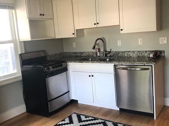 2nd image of 135 S 600 E APT 2