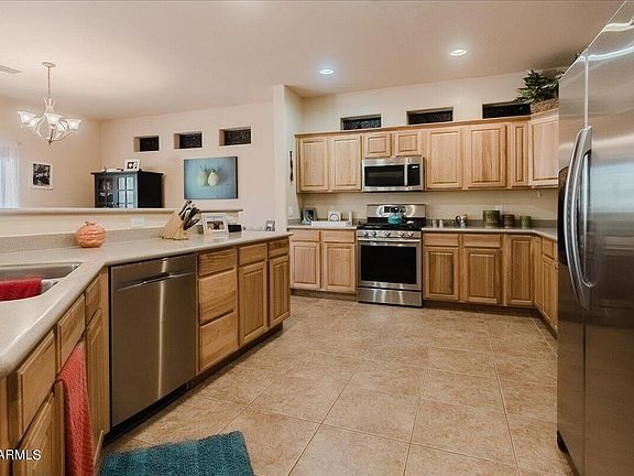 4th image of 4224 S ROSEMARY Court