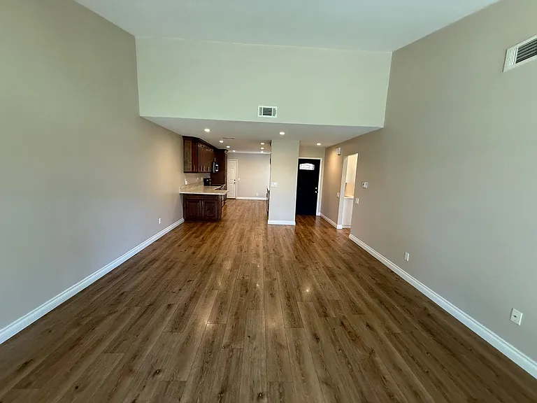 24120 Village 24 — Photo 5
