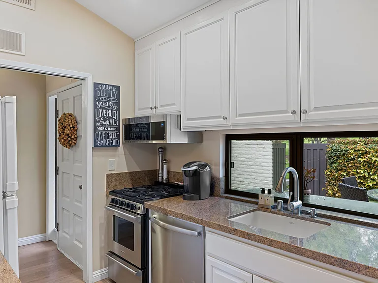 33 Fairway Dr — Photo 27
