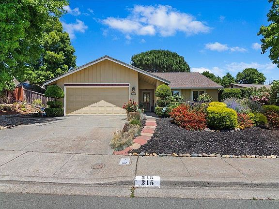 3rd image of 215 Essex Way