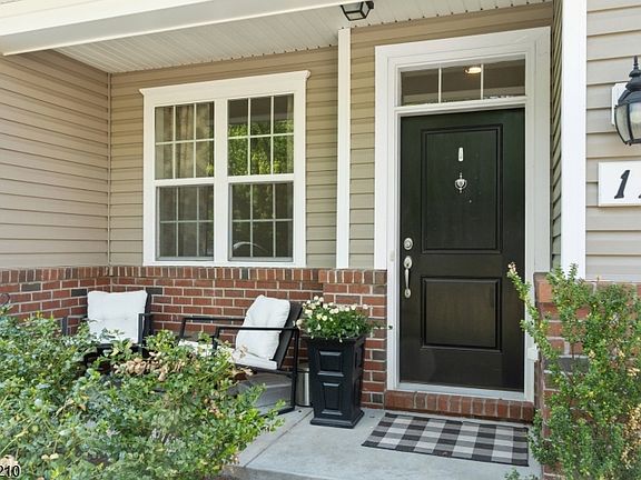 2nd image of 11 Cannon Dr