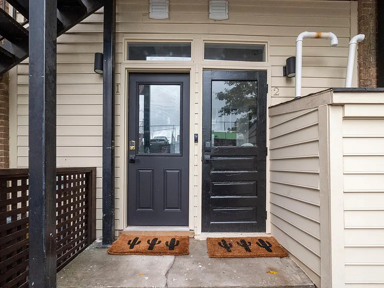 1187 Mansfield Ave NE #2 — Photo 21