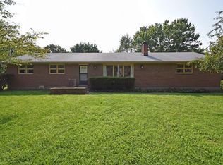 401 Frankfort Dr, Fayetteville, OH 45118