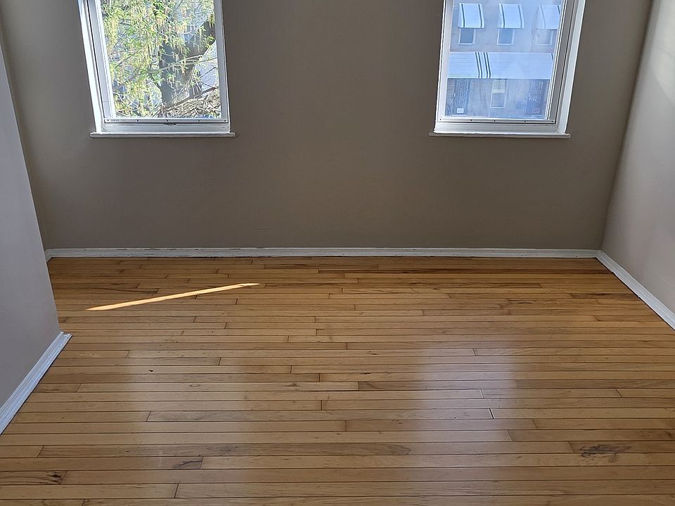 1st image of 1828 W Lombard St