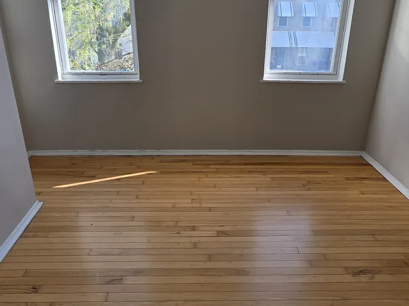 1828 W Lombard St, Baltimore, MD 21223