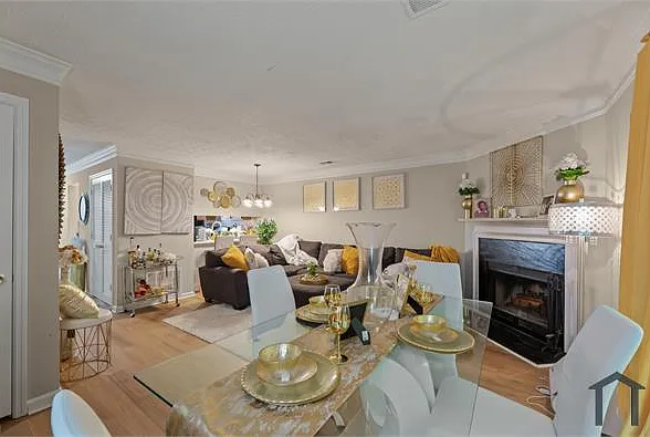 3788 Meadow Creek Dr — Photo 9