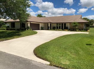 10 Balfour Rd, Palm Beach Gardens, FL 33418