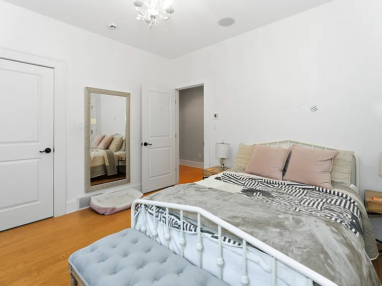 4000 Windsor Dr — Photo 19