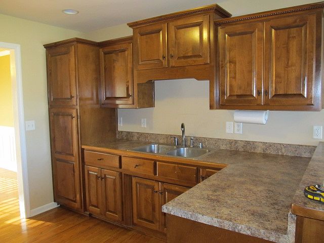 2nd image of 1314 Muirfield Ln