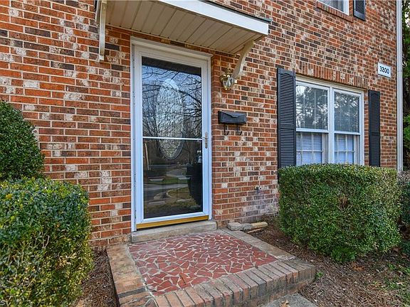 4th image of 3200 Regents Park Ln Unit A