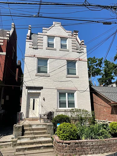 912 Ivy St #1 Photo 1