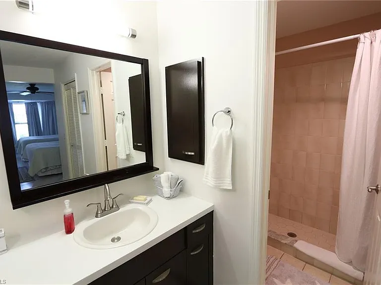 10805 Queen Anne Ln #203 — Photo 14